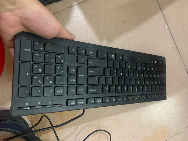 二手电脑键盘,便宜处理!