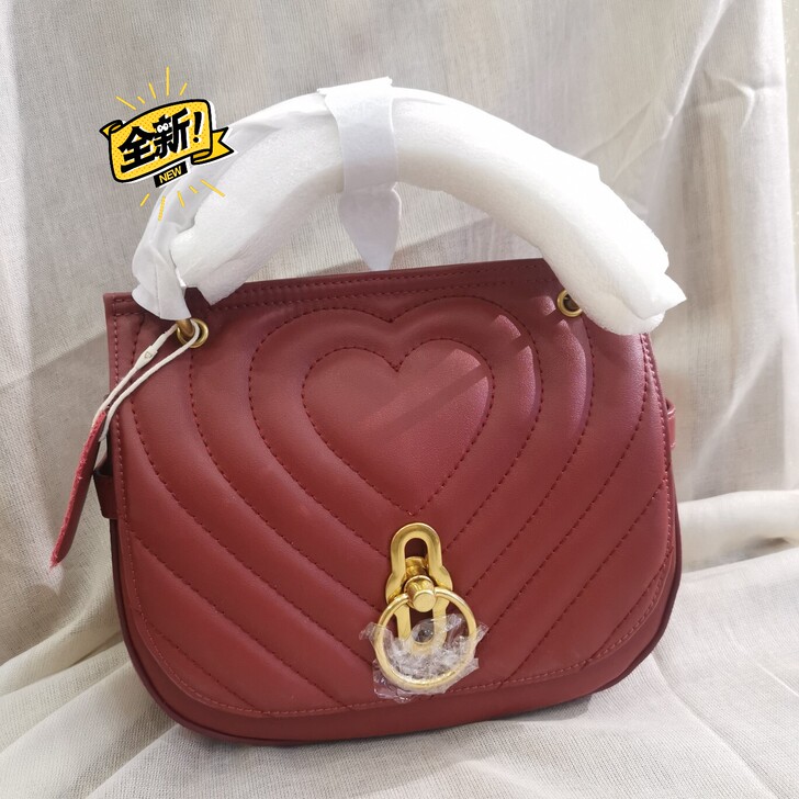 真皮女士斜挎包真皮女包上新  ￥169