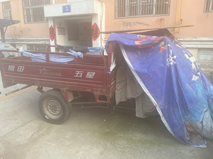 福田125三轮摩托车，车况良好，没出过事故