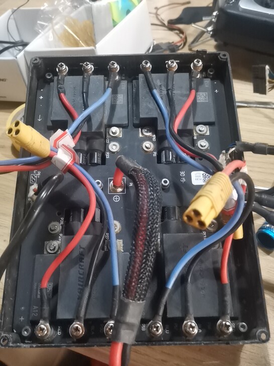 极飞全套电调，有需要给我聊，价格便宜到想不...