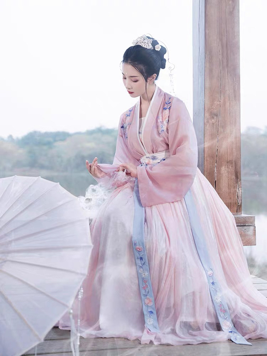 重回汉唐婉妆汉服女中国风原创正品6米大摆齐...