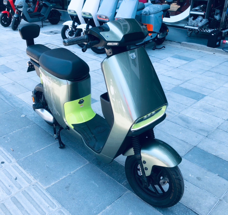 绿源电动车最新款INNO5