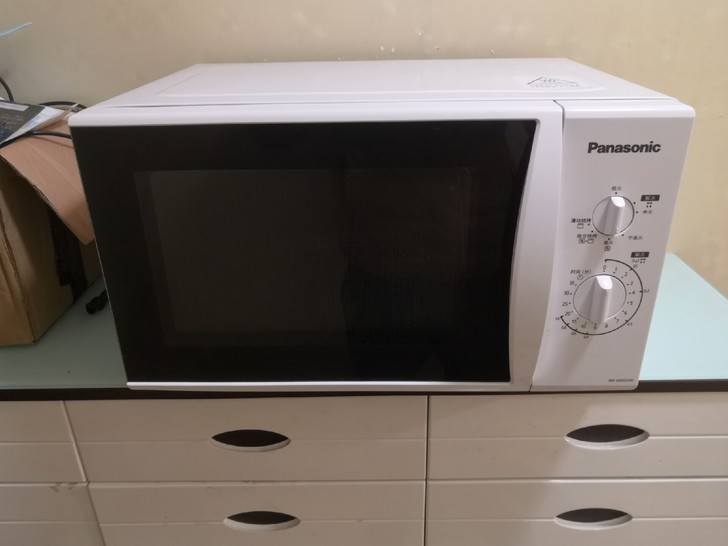 松下微波炉NN-GM333W二手微烤一体光...