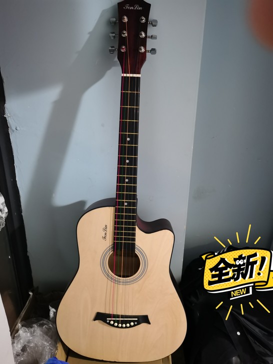 刚买一周的吉他，发现没时间学