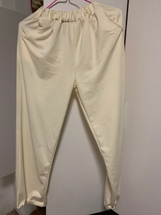 全新休闲裤阔腿裤裤脚可收缩米白色L码包邮