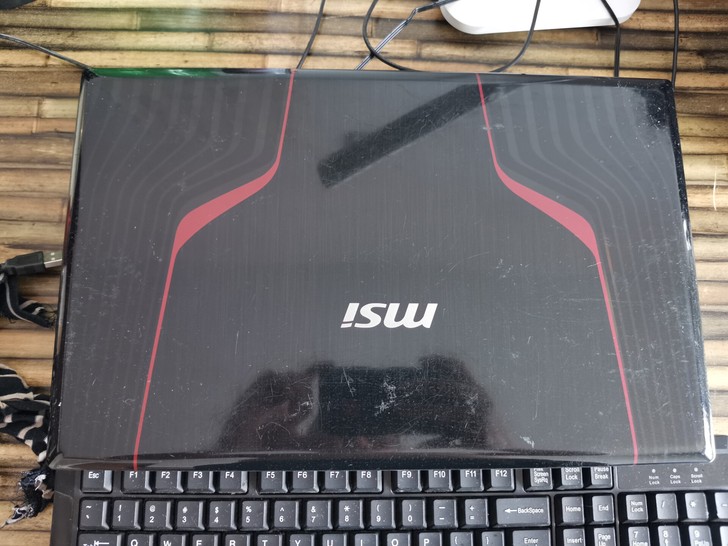 微星笔记本电脑