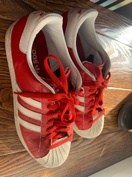 阿迪达斯三叶草贝壳鞋