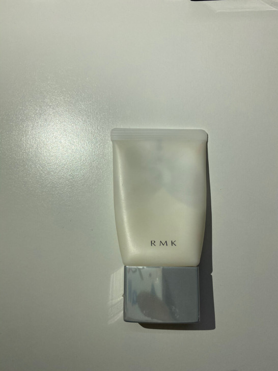 日本RMK 滋润修色柔焦妆前乳柔焦隔离 3...