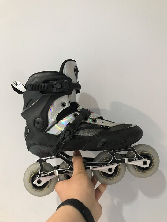 高端碳纤平花鞋天鸽碳纤轮滑鞋天鸽溜冰鞋单排...