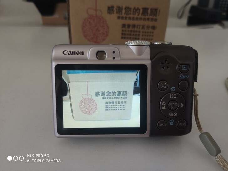 佳能PC1309数码照相机，内有2G内存卡...