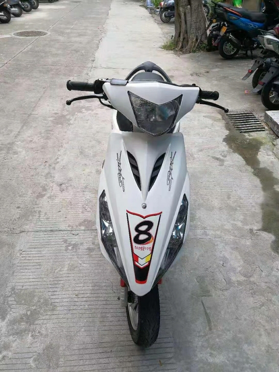 8号板的鬼火9成新