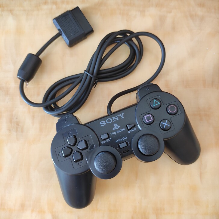 包邮全新Sony索尼国行原装PS2有线震动...