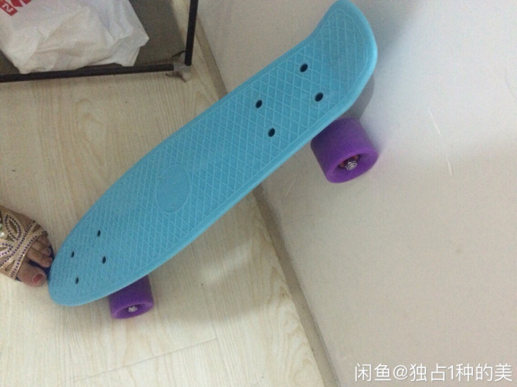 小鱼板 新入小鱼板,不会玩所以转卖。非诚勿扰