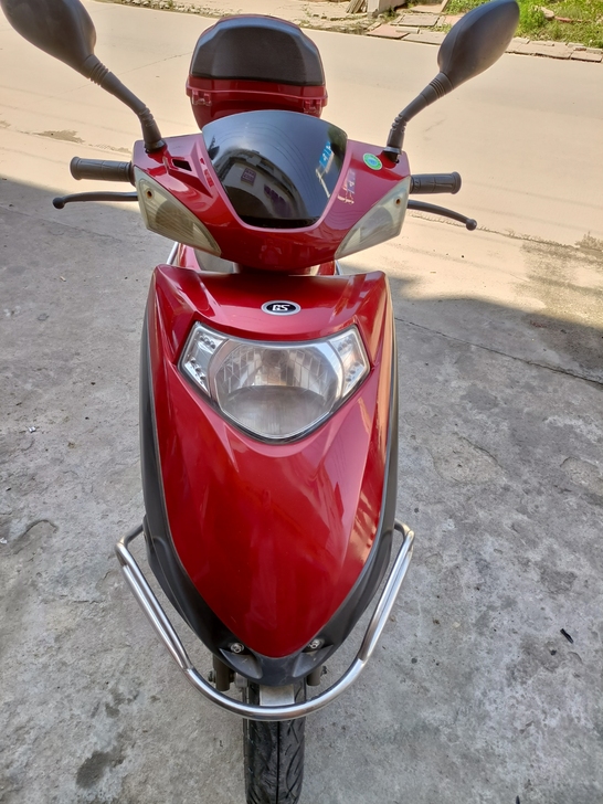 轻骑125国三踏板车，成色好，发动机声音好...