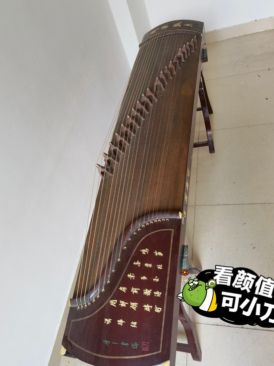 诚心出售闲置古筝，音色完好，有意者可与我联...