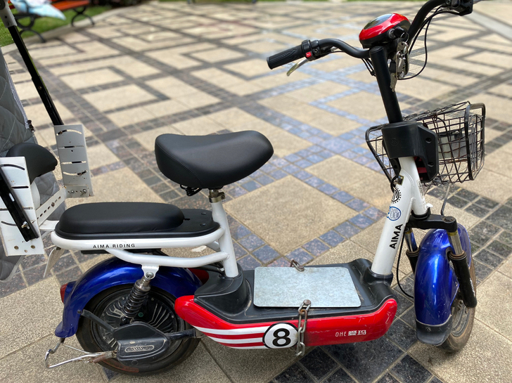 爱玛锂电池电动车，2019年9月购买，因为...