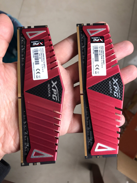 威刚ddr4 2666内存两根8g，自己用...