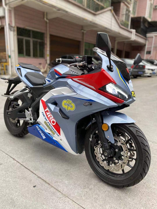 二手跑车摩托车趴赛街车地平线宝雕双R小忍者...