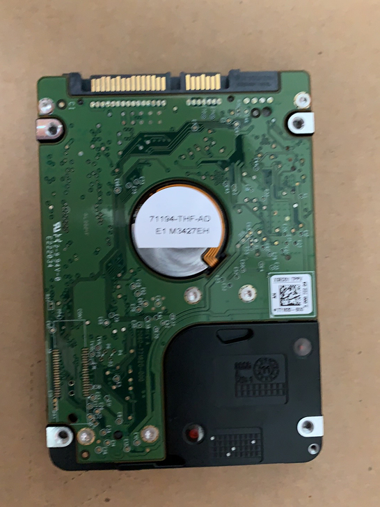 闲置西部硬盘750GB 自己笔记本上拆下来...