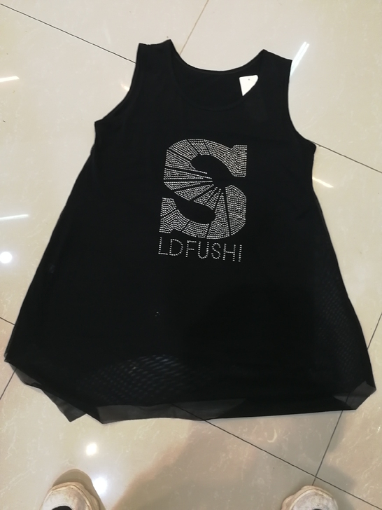 【全新】门店到期，特价处理一批新款夏季女式...