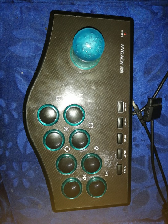 ps2  ps3 pc用游戏摇杆，功能正常...