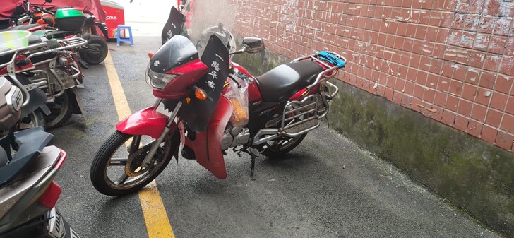 150摩托车出售，只有行驶证脱审脱保，车况...