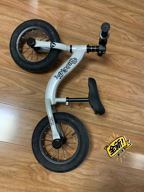 凤凰牌儿童滑行车