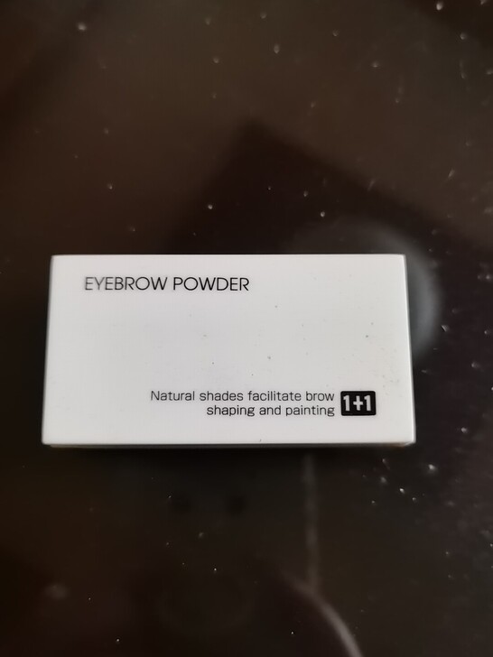 眉粉闲置，未使用但有划痕见图