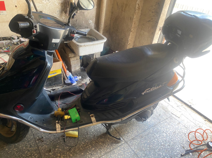 雅马哈凌鹰125，98年纯进口发动机，原装...