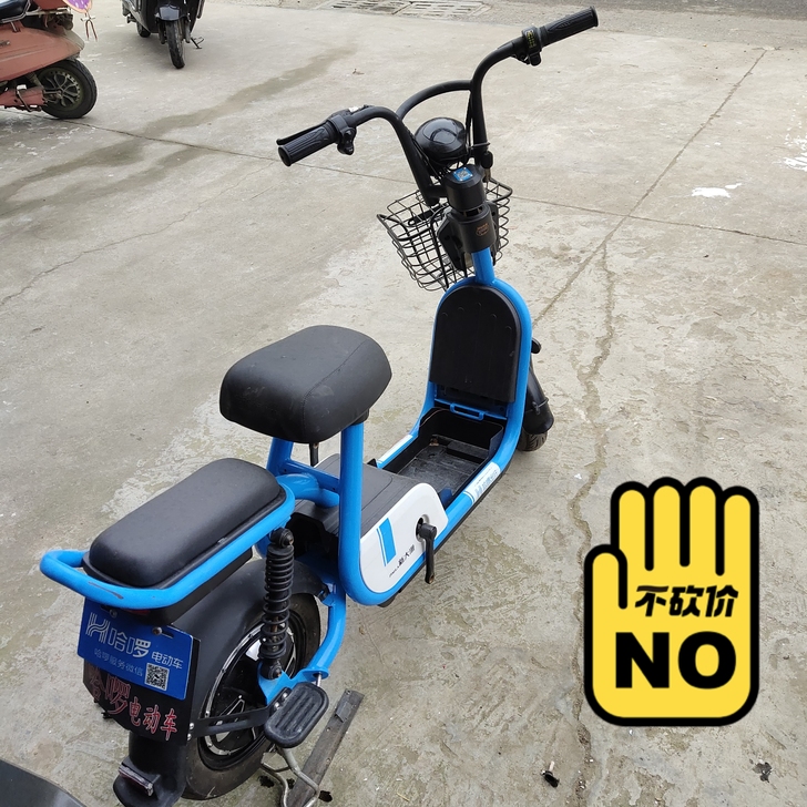 二手哈啰电动车大量出国中九百不讲价配锂电池