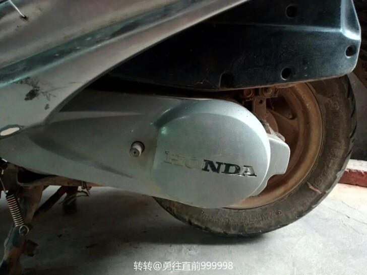 新大洲本田火鹰125摩托车！非车商，自用闲...