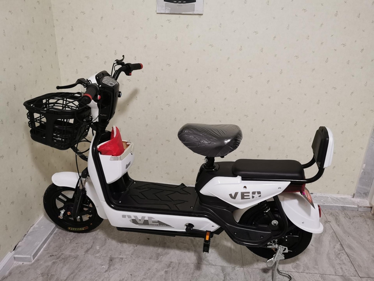 电动车电瓶车尚品雅迪爱玛电动车杰宝电动车新...