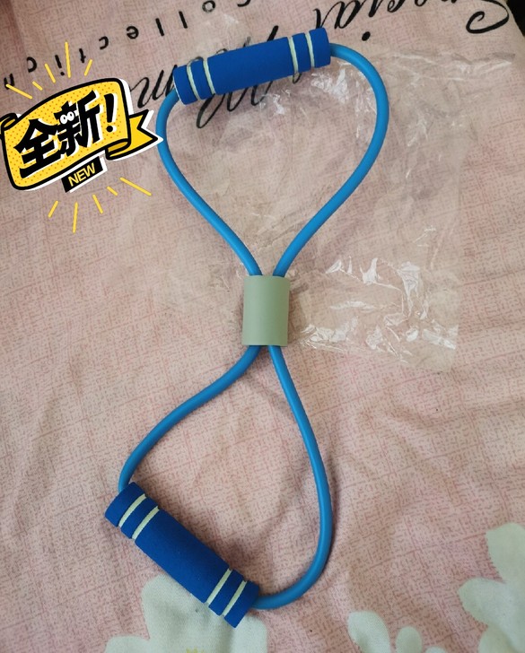 包邮出全新的背部拉力器一条