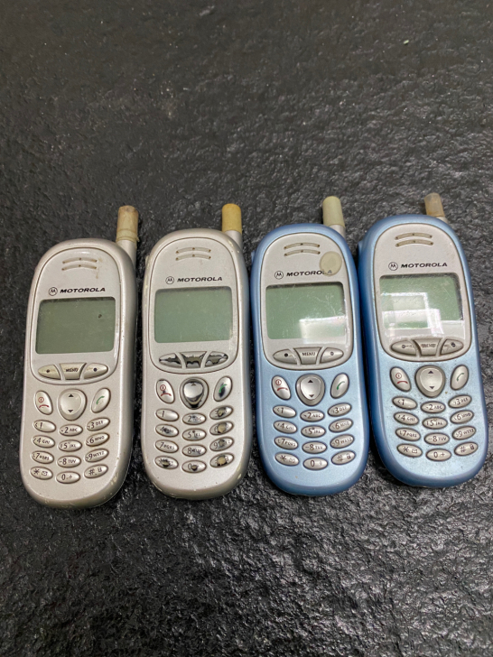 摩托罗拉T190T191手机，有无电池和其...