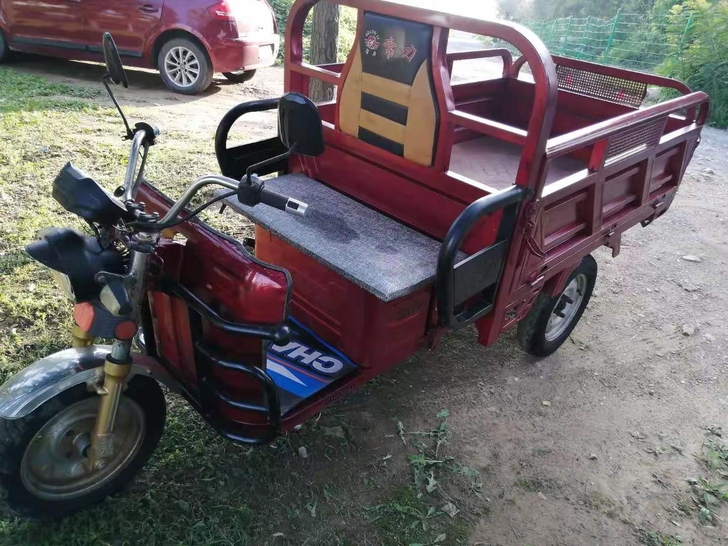 电动三轮车,5五分,新换的大电池,60伏4...