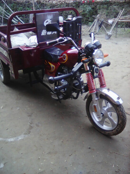 正三轮摩托车，有手续可过户，也可不过，仅限...