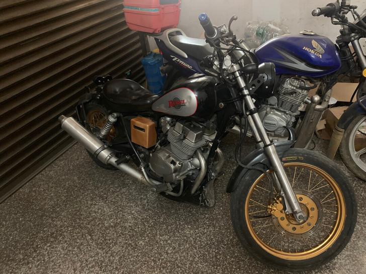 摩托车250 4500元