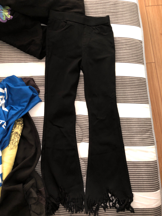 流苏修身喇叭裤女