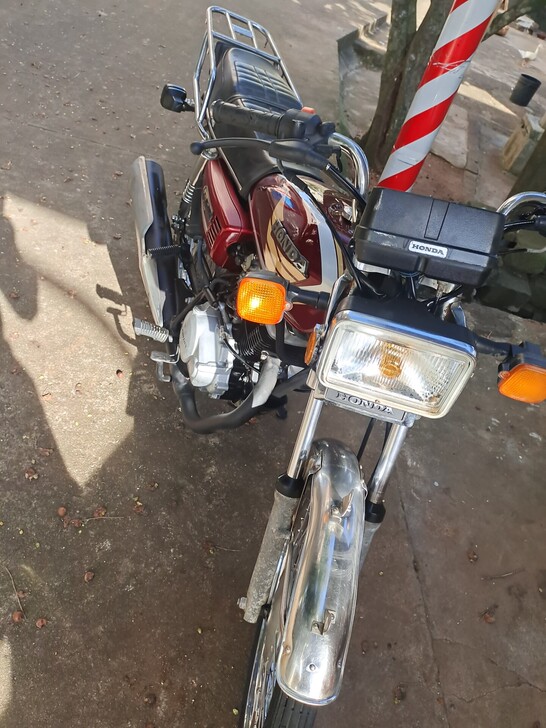 本田摩托车，新款发动机，静，有力，好飞，想...