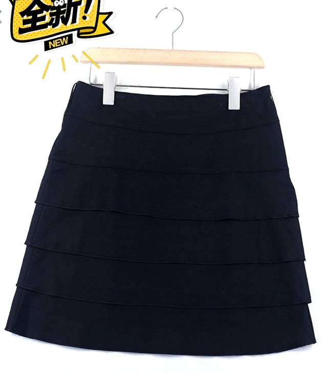 黑色包臀裙，百褶裙，有点色差，实物是黑色，...