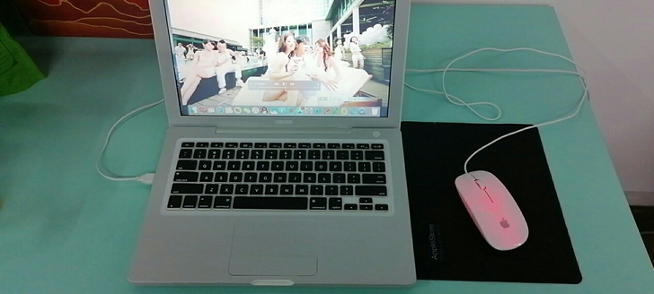 转让女生个人闲置i5MacBook pro...