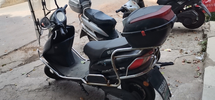 60V20a能骑40公里左右，爱玛电动车