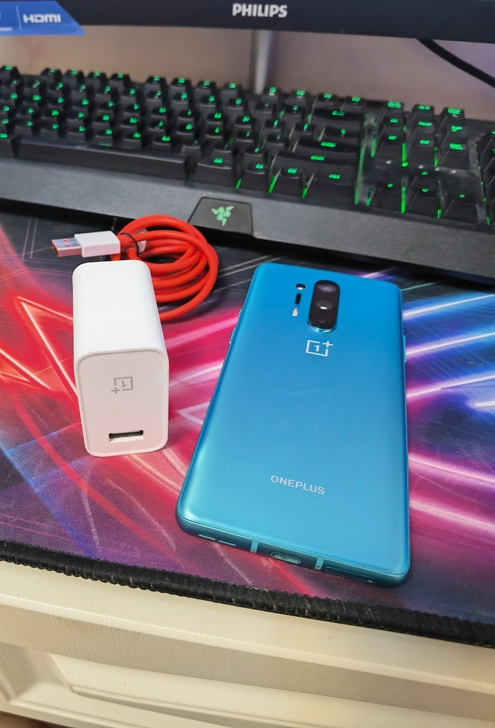 一加8Pro 12+256顶配 高通骁龙8...