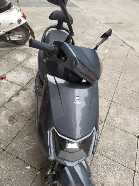 72v20a的小刀电瓶车，不到一年，可以骑...