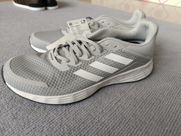 Adidas男款轻便透气跑步鞋 舒适透气防...