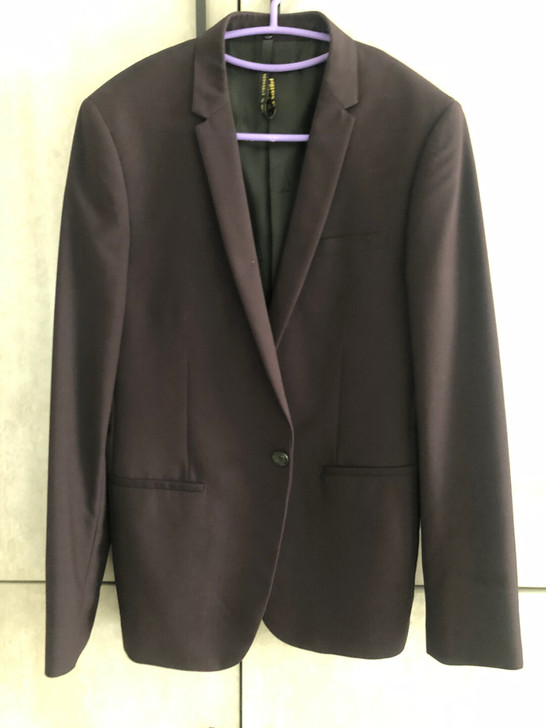 正品GXG男款西服，9成新，XL码，特别深...