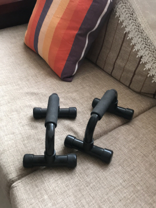 俯卧撑支架,10元转,不包邮