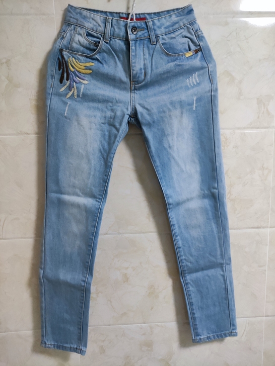 XICHUN 西纯 女士刺绣牛仔裤