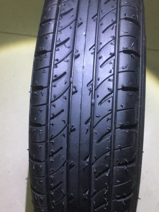 400-10真空胎,全新轮胎。