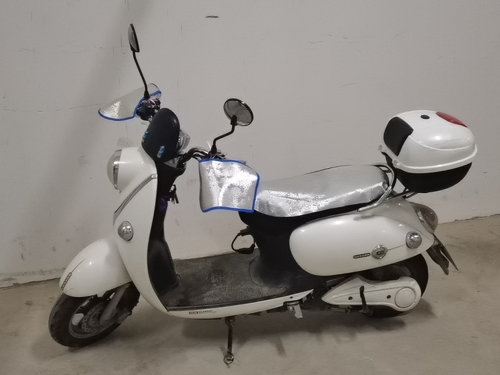 绿源牌LY1500DT_2电动车,黄牌车一...